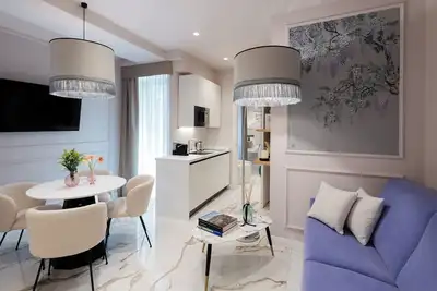 Image de Suite Clarice & Lucrezia Le 5 Lampade Florence