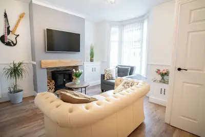 Image de Moonlight Residence - Anfield Stadium, Free Parking and WiFi