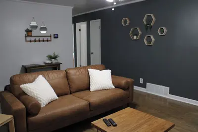 Image de This house is a 3 bedroom(s), 2 bathrooms, located in Casper, Wy.