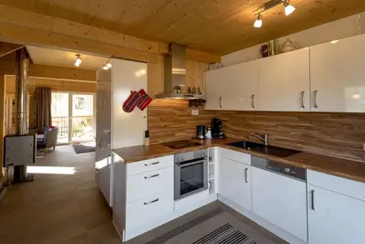 Image de Chalet # 12a with 4 Bedrooms, Ir sauna & whirlpool