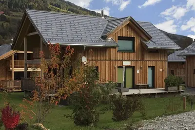 Image de Chalet # 15 with 3 bedrooms, sauna & whirlpool