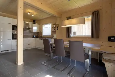 Image de Chalet # 40b with 4 bedrooms & Ir sauna