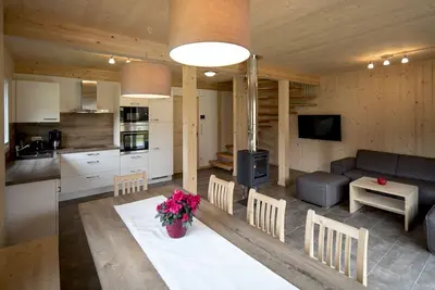 Image de Chalet # 34a with 4 bedrooms & Ir sauna