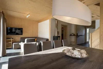 Image de Chalet # 63b with 4 Bedrooms, sauna & Whirlpool