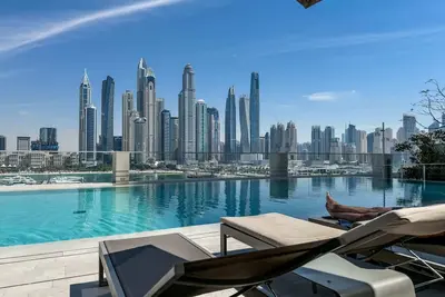 Image de Dubai Marina Harbour View 2br with Beach Access