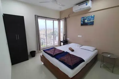 Image de 3bhk bed & breakfast in superb Mumbai with WiFi, Ac 802