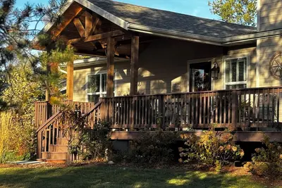 Image de Peaceful Cottage on the Pines Golf Course, so close to Sand Valley Golf Resort!
