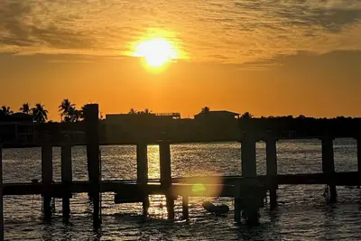 Image de The Most Beautiful Sunsets at Coastal Waterway, in Key Largo Fl!