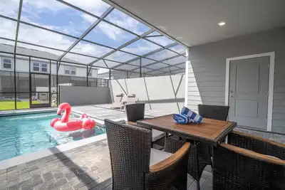 Image de Family Friendly 5Bd Close to Disney Windsor Cay 1269