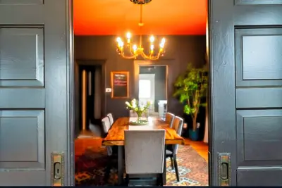 Image de Riverview balcony. Historic dwntn Jeffersonville. 1 mile from dwntn Louisville.