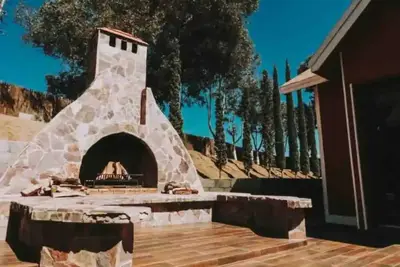 Luxurious lodge\/Vineyard\/Pool in Baja's wine country