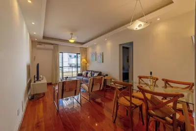 Image de Cozy apartment in Recreio/Rj with balcony. Spacious, bright and airy.