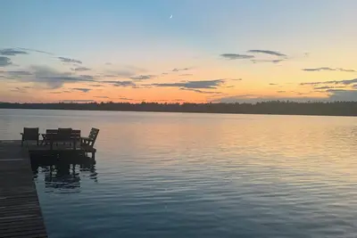 Image de The Octagon. Lakefront, Free Wifi, Gas Grill, On the Chain and Snowmobile Trails