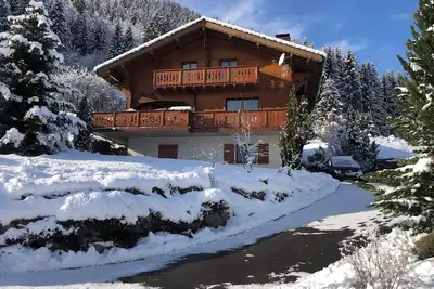 Image de Chalet avec vue dégagée et apaisante, 5 mns de Morzine, idéal pour les familles