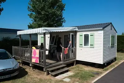 Image de Mobil Home Authentique 3 Pièces 4/5 Personnes + Tv