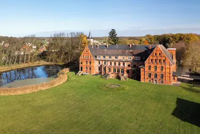 Image de Appartement \"Schloss Melkof\" avec jardin privé et Wi-Fi