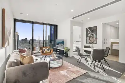 Image de Elegant 2-Bed with Superb Views & Amenities
