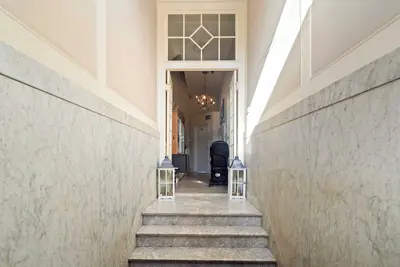 Image de 250m2 monument duplex apartment with 350m2 garden