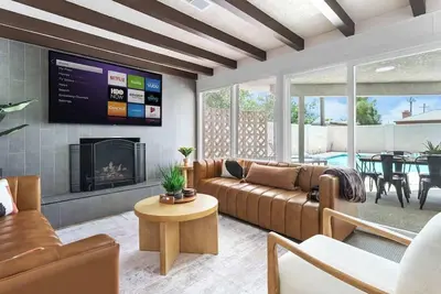 Image de Posh & Upscale 4br Home w/ Pool Perfect for Groups