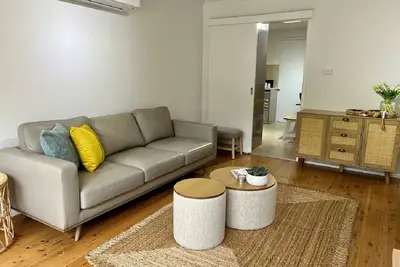Image de SaltLife2540/Entire home in Sanctuary Point, Australia