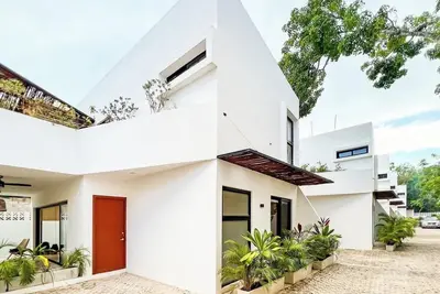 Image de 3br House | Private Pool & Grill, Perfect Location