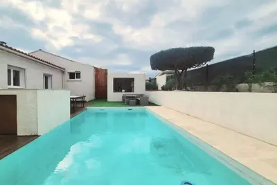 Image de Le calme au milieu des vignes avec piscine privé et cuisine d'été 2 chambres