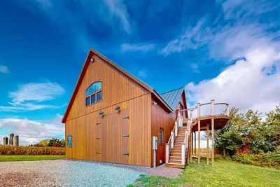 Image de Beautiful home in wine country w/ deck, peaceful views & close to town