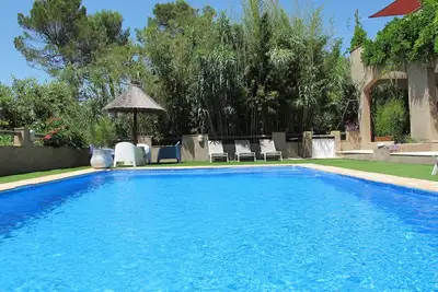 Image de Gîte de charme pour 5 personnes avec piscine privative & chauffée à St Maximin