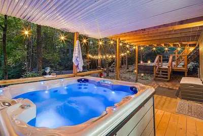 Image de Private Mtn Haven: Hot Tub, Game Room, Cold Plunge, & Fire Pit
