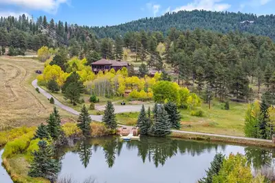 Image de Lone Rock Mntn Retreat w\/ Lake!