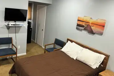 Image de Fins N Feathers Lodge - One Queen Bed