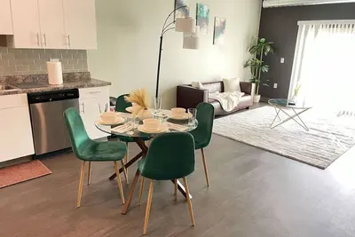 Image de Spacious Verdell! (104)
