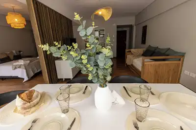 Image de Spacious Studio with great location