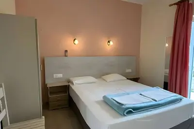 Image de Appartement 'Alex Bar 2' avec vue sur la mer, Wi-Fi et climatisation