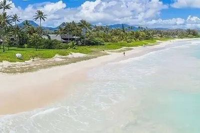 Image de The Yellow Cottage in Lanikai: Your Perfect Island Getaway!
