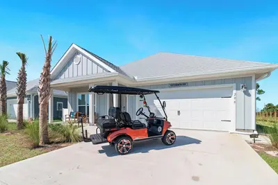 Image de Luxurious-Ocean View-Golf Cart-Heated Pool-Grill