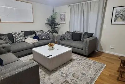 Image de 4 Bedded 3-bedroom apartment tastefully furnished in Newark with Ac, WiFi