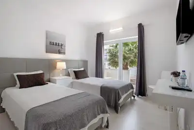 Image de Chambre 'Twin 8' avec balcon et Wi-Fi