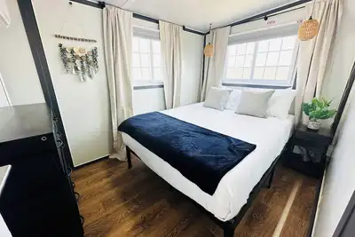 Image de Cozy, Private 2 bedroom Home in Pecos: Queen bed with Twin over Full Bunk Be