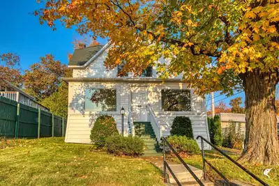 Image de Main Street Retreat! New in downtown Lake Placid!