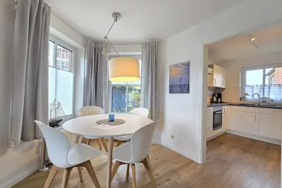 Image de Ferienhaus Heimathafen - Holiday home Heimathafen - Modern vacation home in Neßmersiel for 4