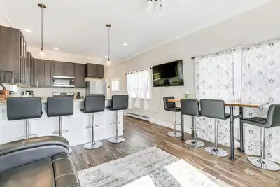 Image de Mountain-View Anaconda Home w/ Gas Grill!