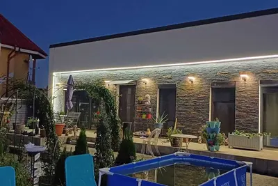 Image de House of Roses An Oasis of Charm in Galati