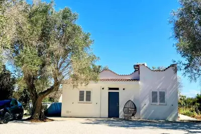 Image de Quiet Apulian Villa with Air conditioning and large garden near popular beaches