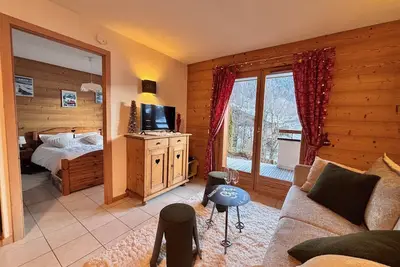 Image de Appartement cosy près des pistes avec garage, Wifi, terrasse - La Clusaz