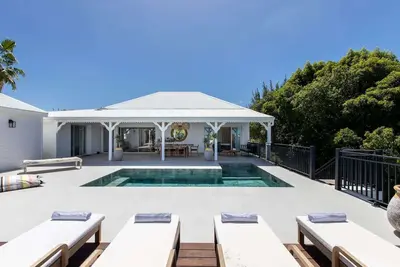 Image de Les Oliviers 4br in Terres Basses by Personal Villas - Serene Elegant Getaway