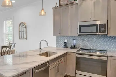 Image de West Side Cottages B by Liquid Life