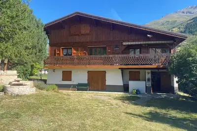 Image de Chalet familial sur les pistes de ski de fond, avec vue magnifique sur la vallée