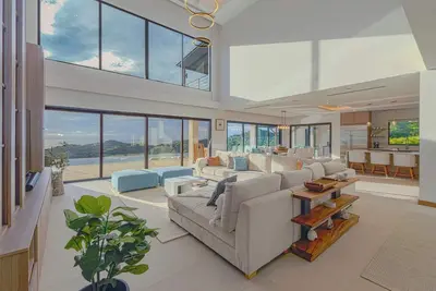 Image de Stunning Ocean View 6 Bd Villa