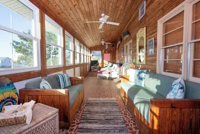 Image de Just a Fluke - Ocean cottage 2nd row